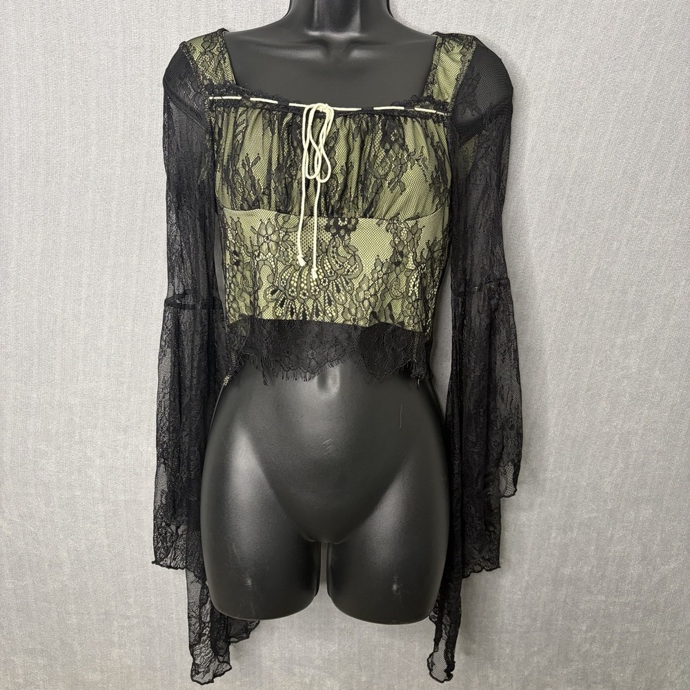 Cider Cropped Sheer Mesh Whimsy Goth Festival Vamp Rennisance Top Long Sleeve M